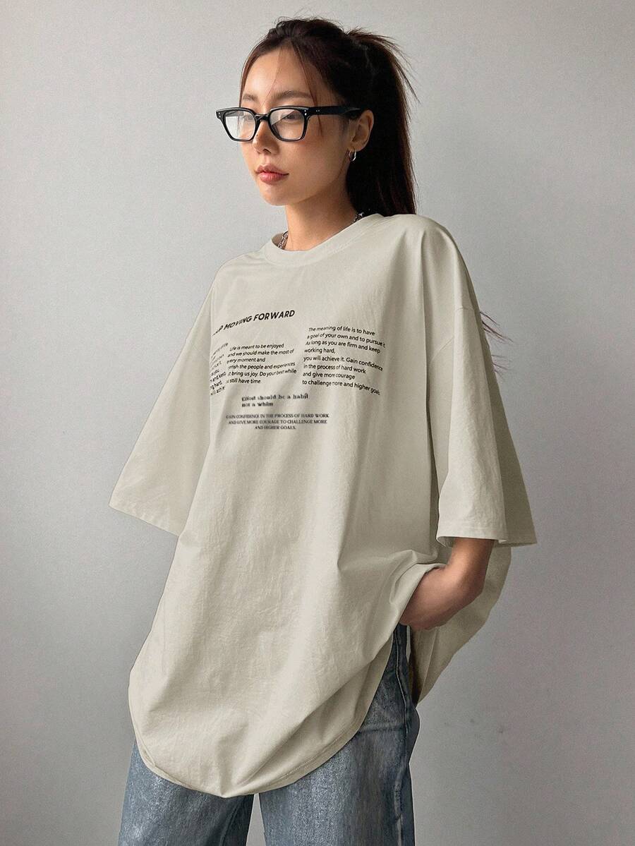 DAZY Women's Summer Loose Fit Round Neck Short Sleeve T-Shirt With Slogan Print KEEP MOVING FORWARD Oversized T-Shirt,Graphic Tees School