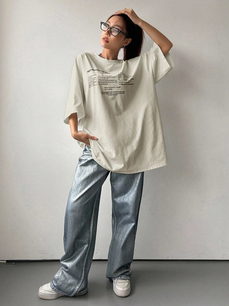 DAZY Women's Summer Loose Fit Round Neck Short Sleeve T-Shirt With Slogan Print KEEP MOVING FORWARD Oversized T-Shirt,Graphic Tees School