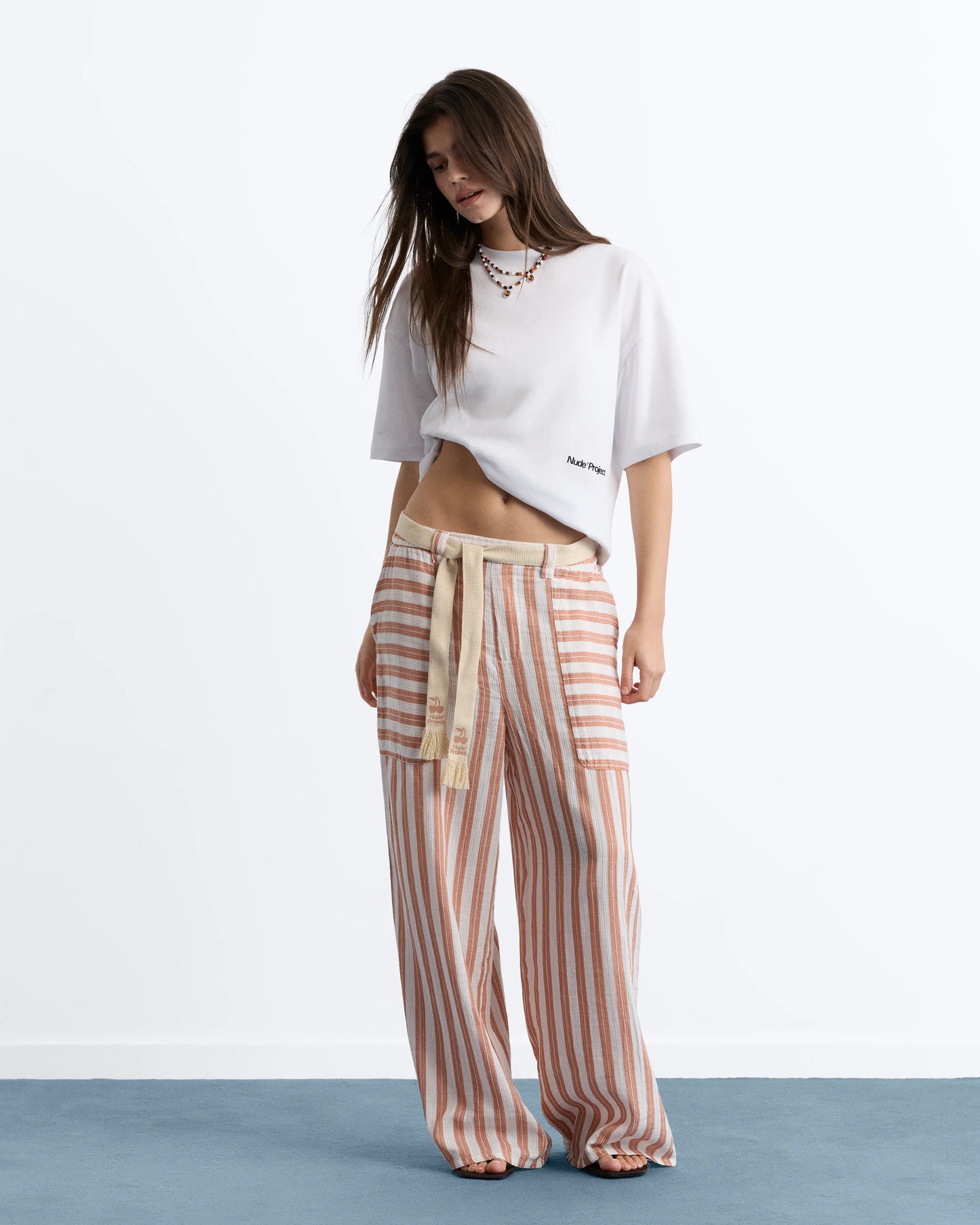 Jave Tee White